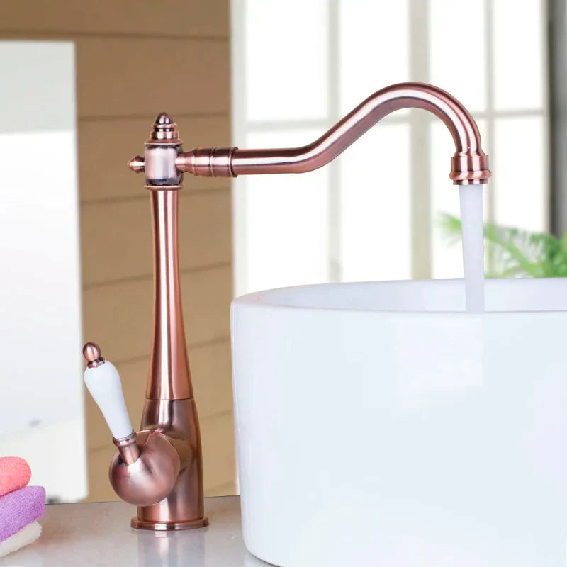 Antique Swivel Brass Finish Sink Tap Kitchen Sink Faucet Mixer Tap