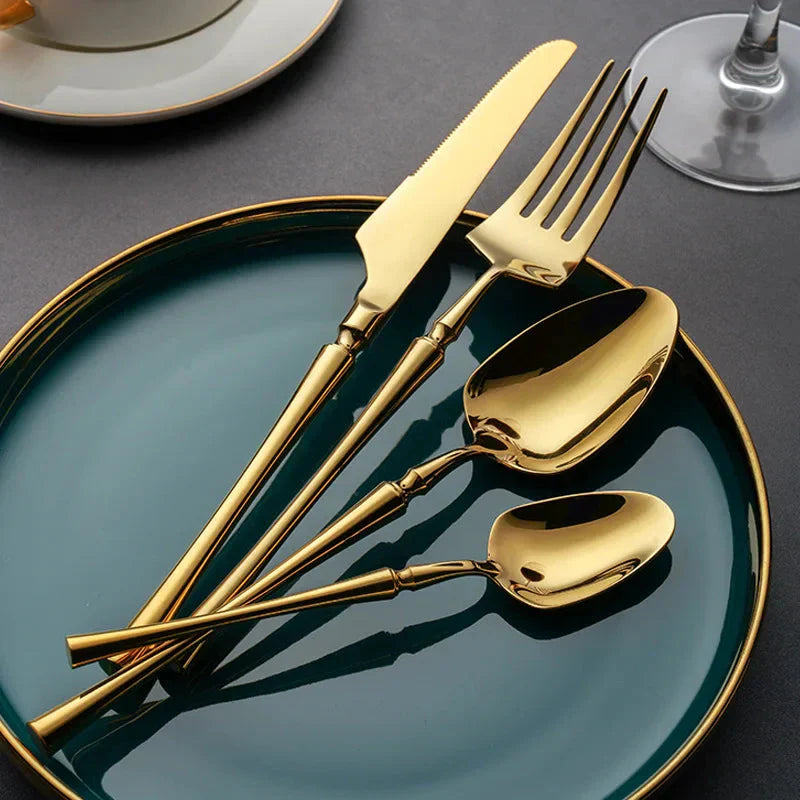 24 Pcs Silverware Dinnerware Set Forks Knives Spoons Tea Spoons