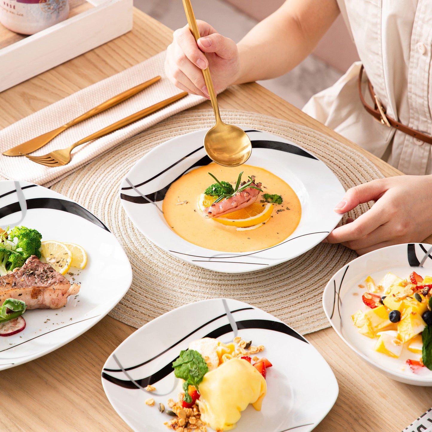 24-Piece Ceramic Plate Combi Set Porcelain Tableware Set of Bowl