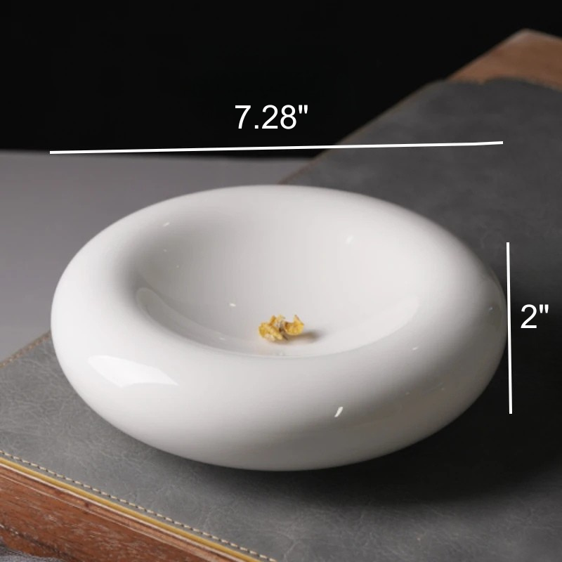 Creative Circular White Ceramic Plate with Double Layer Insulation