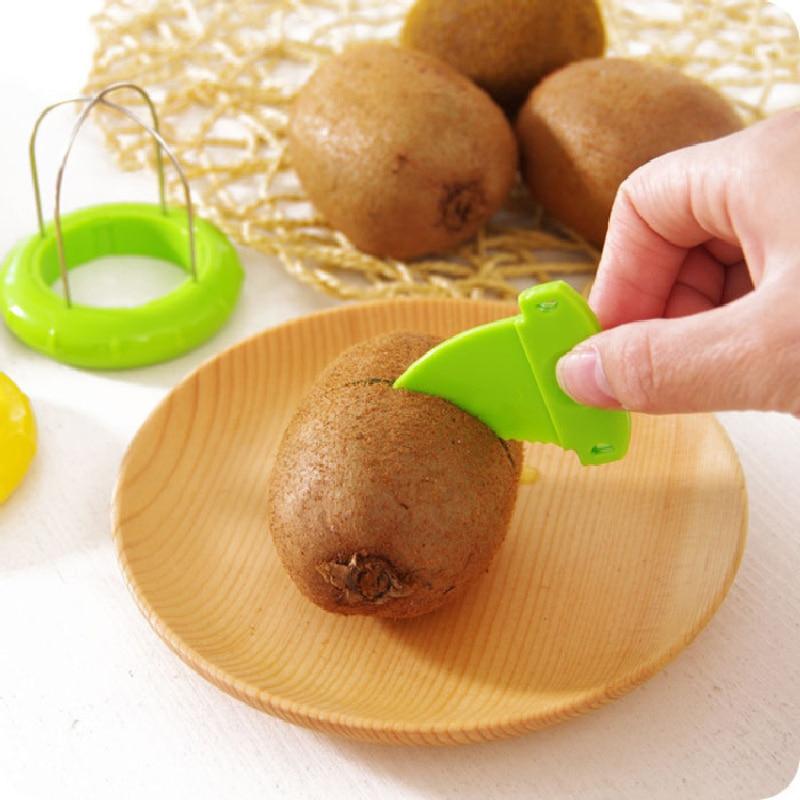 Kiwi Cutter Kitchen Gadget