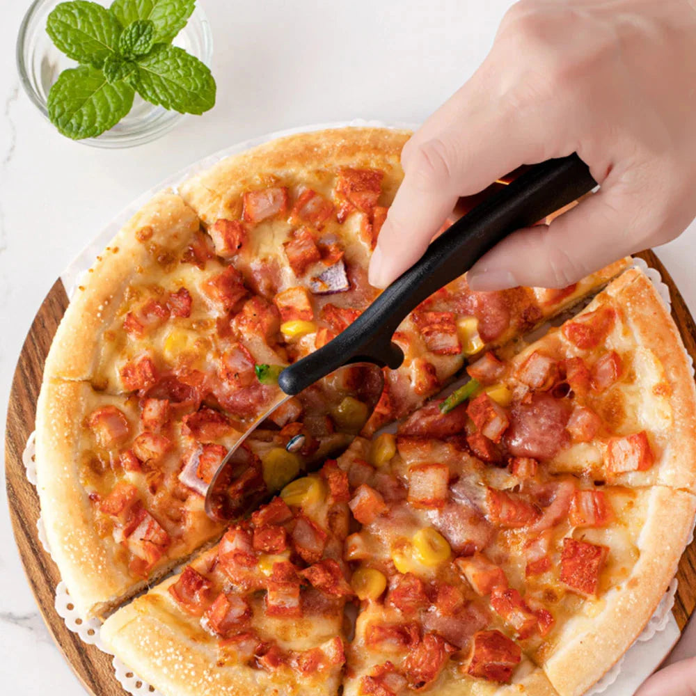 Pizza Cutter Circular Stainless Steel Pizza Wheel Cutter Cake Maker
