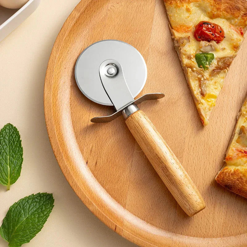 Pizza Cutter Wooden Handle Pastry Dough Cutter Cutting Wheel Slicer