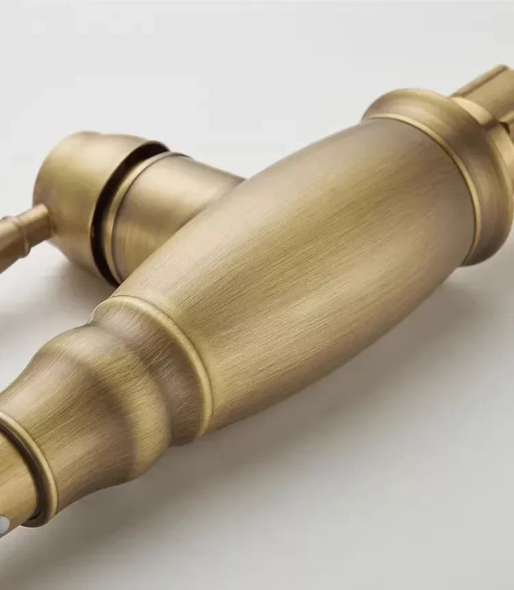 Pull-Out Rotating Spout Water Mixer Tap Antique Brass Kitchen Faucet